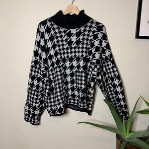 Size large turtle neck oversized sweater